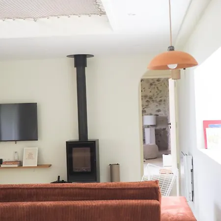 Maison Pernette, Cocon D'évasion Avec Bain Nordique * Saint-Bonnet-des-Bruyères