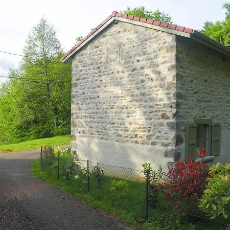 Maison Pernette, Cocon D'évasion Avec Bain Nordique Casa vacanze Saint-Bonnet-des-Bruyères
